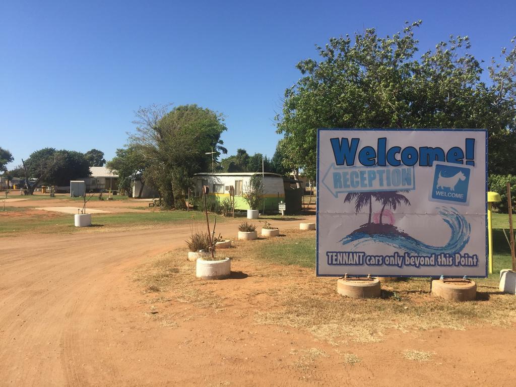 Carnarvon Caravan Park Екстериор снимка