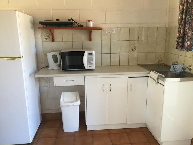 Carnarvon Caravan Park Екстериор снимка