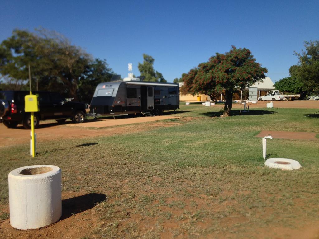 Carnarvon Caravan Park Екстериор снимка