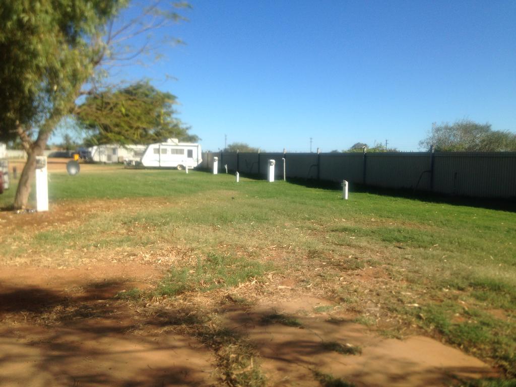 Carnarvon Caravan Park Екстериор снимка